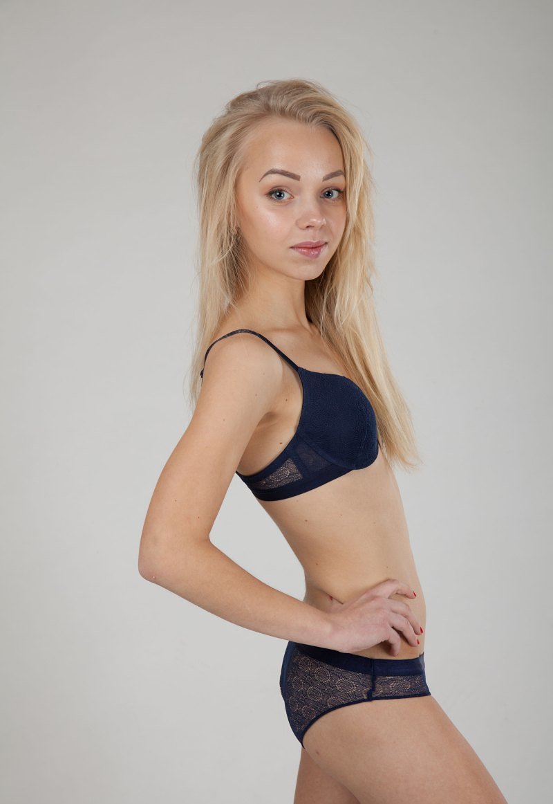 Света, 39