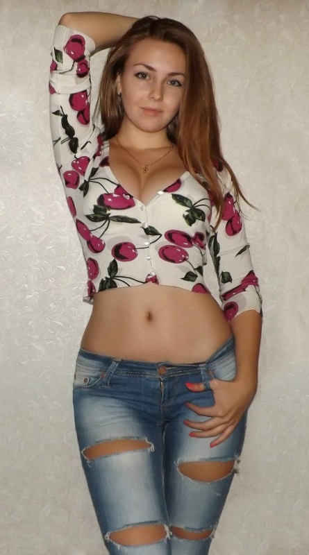 Полина, 28